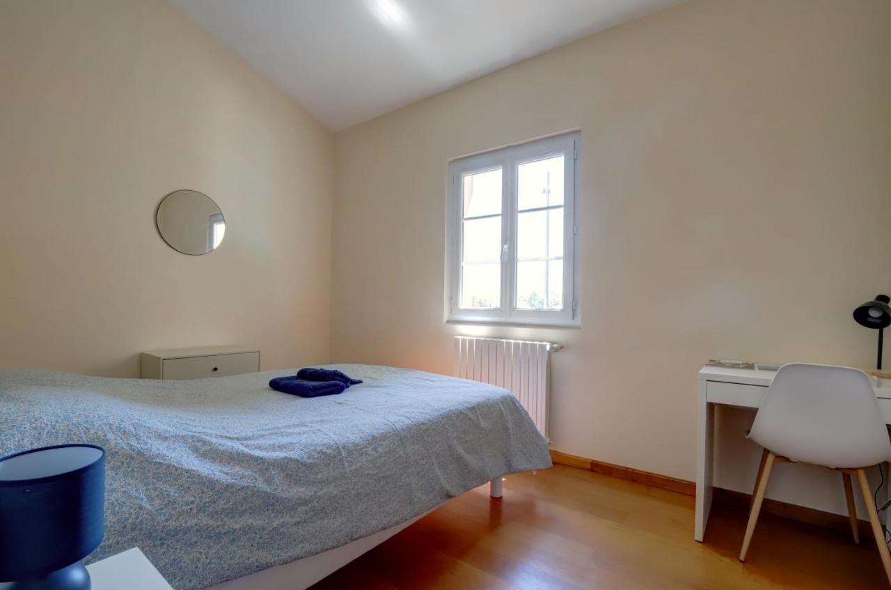 Gite La Grappe Occitane - 14 Personnes - Piscine Privee Ambres Εξωτερικό φωτογραφία